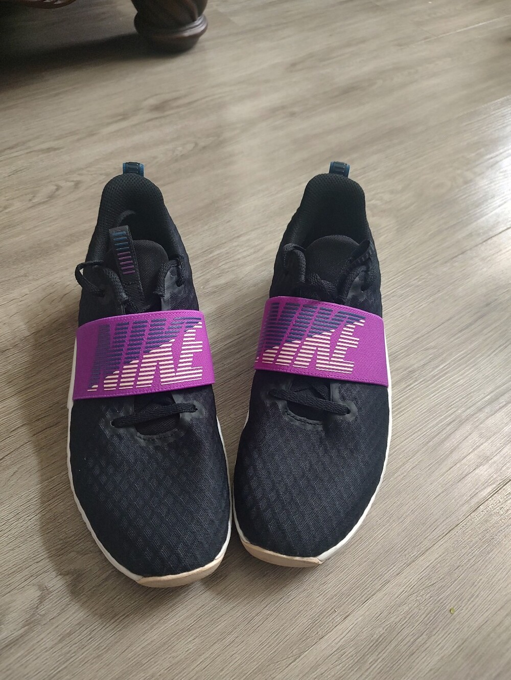 Nike Women’s Black Athletic Sneakers with Purple Strap